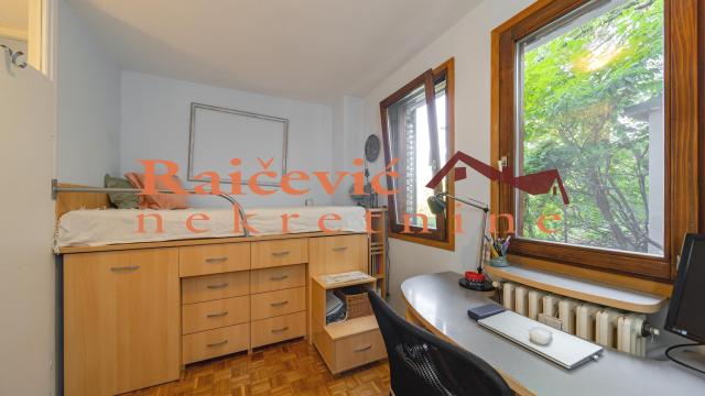 Stan, Troiposoban, Prodaja, 75m2, Senjak, Savski venac, Simiceva