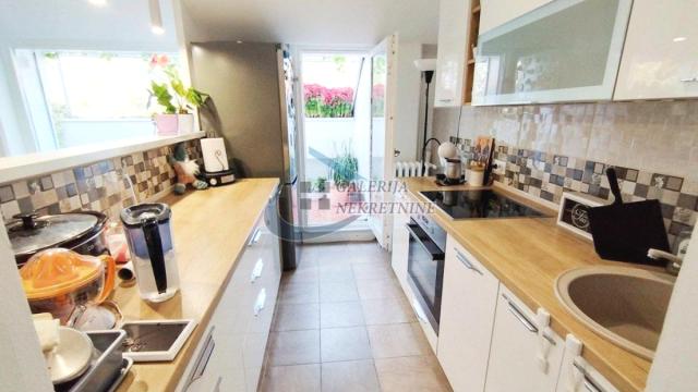 Stan, Dvosoban, Prodaja, 57m2, Cerak vinogradi, Čukarica, Cerski venac