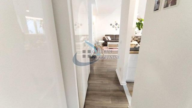 Stan, Dvosoban, Prodaja, 57m2, Cerak vinogradi, Čukarica, Cerski venac