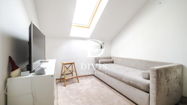 Stan, četvorosoban, Prodaja, 82m2, Maksima Gorkog