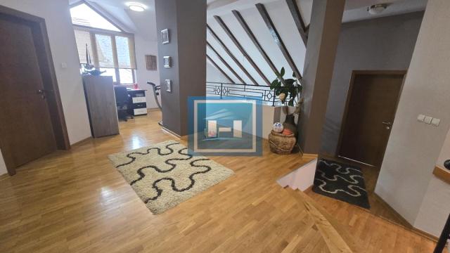 Kuća, Prodaja, 370m2, Vranje