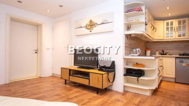 Stan, Jednoiposoban, Prodaja, 110m2, Kosančićev venac, Stari grad, Fruškogorska