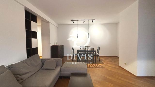 Stan, Troiposoban, Prodaja, 77m2, Jove Ilića