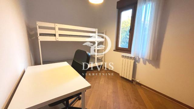 Stan, Troiposoban, Prodaja, 77m2, Jove Ilića