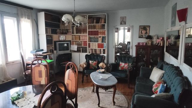 Kuća, četvorosoban, Prodaja, 221m2, Marinkova bara, Voždovac, Mokroluska