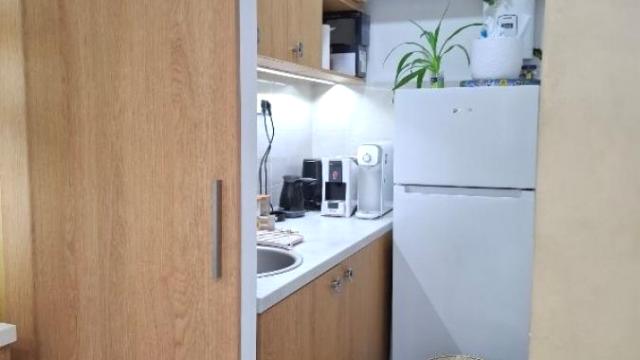 Poslovni prostor, Izdavanje, 48m2, Banovo brdo, Čukarica, Požeška