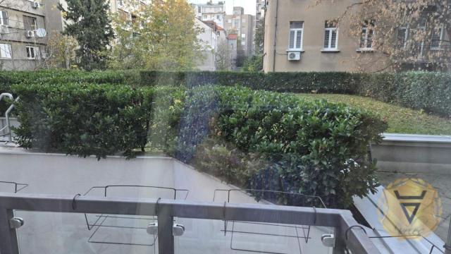 Stan, Trosoban, Izdavanje, 70m2, Slavija, Vračar, Makenzijeva