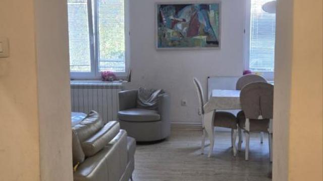 Stan, Trosoban, Izdavanje, 70m2, Slavija, Vračar, Makenzijeva