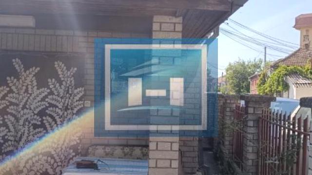 Kuća, Jednoiposoban, Izdavanje, 50m2, Centar, Gradska lokacija, Jagodina