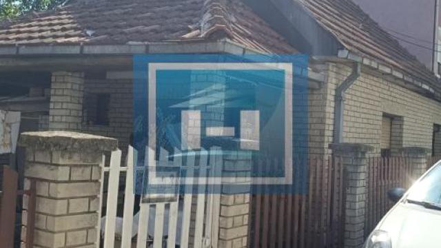 Kuća, Jednoiposoban, Izdavanje, 50m2, Centar, Gradska lokacija, Jagodina