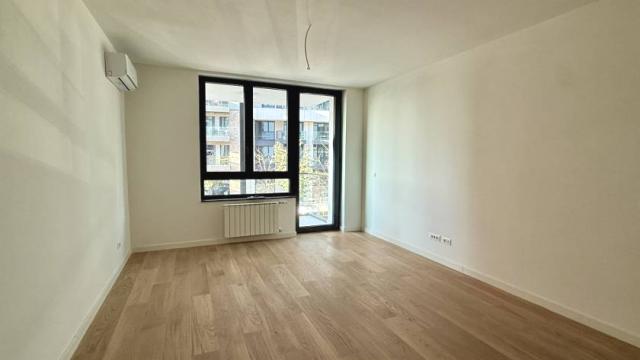 Stan, Trosoban, Izdavanje, 85m2, Luke Ćelovića Trebinjca