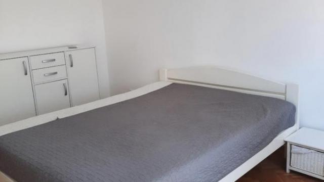 Stan, Trosoban, Izdavanje, 60m2, Banovo brdo, Čukarica, Kraljice Katarine