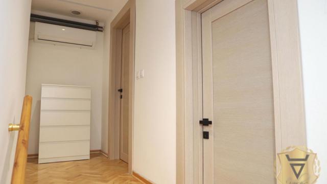 Stan, Dvosoban, Izdavanje, 100m2, Skadarlija, Stari grad, Skadarska