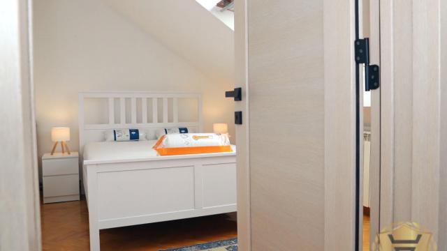 Stan, Dvosoban, Izdavanje, 100m2, Skadarlija, Stari grad, Skadarska