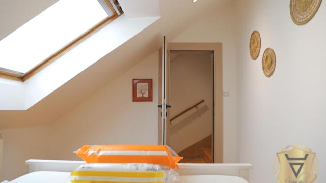 Stan, Dvosoban, Izdavanje, 100m2, Skadarlija, Stari grad, Skadarska