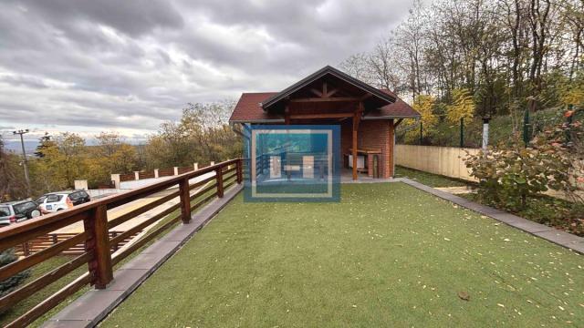 Kuća, Prodaja, 220m2, Djurdjevo brdo, Gradska lokacija, Jagodina