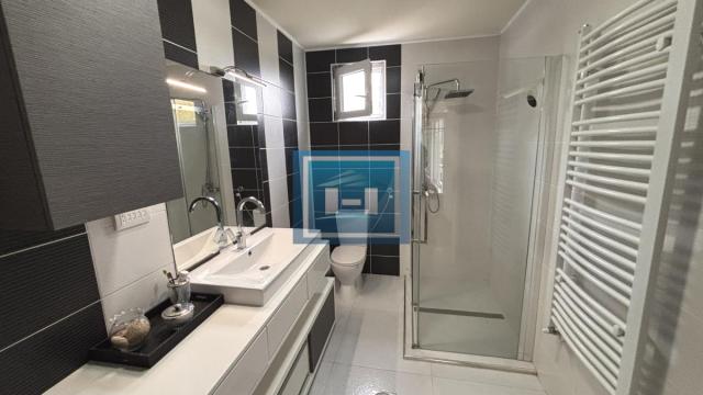 Kuća, Prodaja, 220m2, Djurdjevo brdo, Gradska lokacija, Jagodina