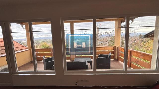 Kuća, Prodaja, 220m2, Djurdjevo brdo, Gradska lokacija, Jagodina