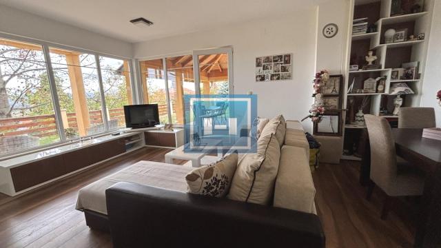 Kuća, Prodaja, 220m2, Djurdjevo brdo, Gradska lokacija, Jagodina