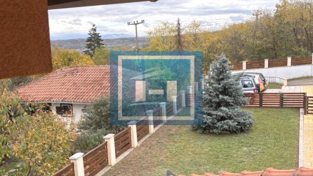 Kuća, Prodaja, 220m2, Djurdjevo brdo, Gradska lokacija, Jagodina