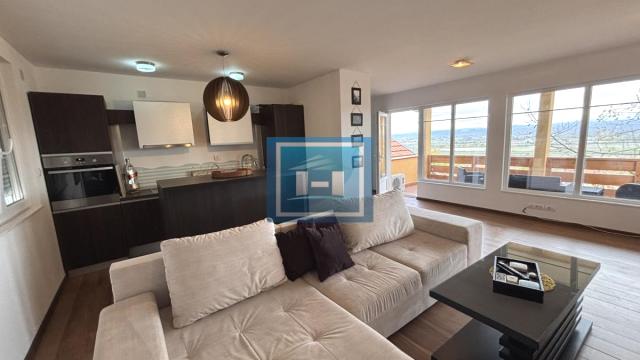 Kuća, Prodaja, 220m2, Djurdjevo brdo, Gradska lokacija, Jagodina