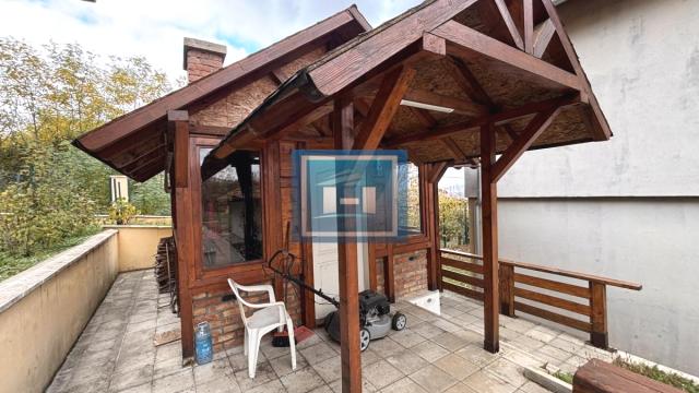 Kuća, Prodaja, 220m2, Djurdjevo brdo, Gradska lokacija, Jagodina