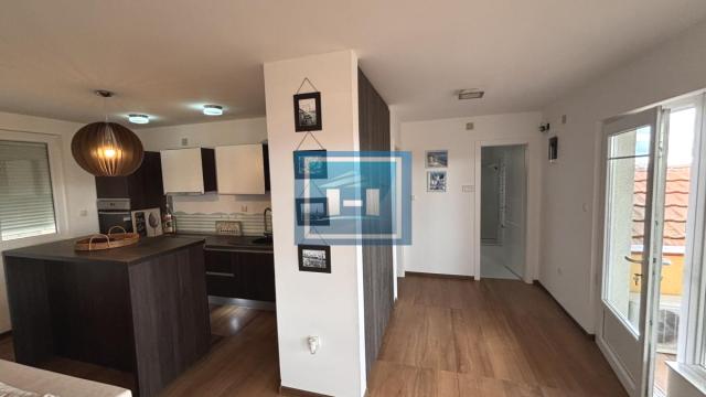 Kuća, Prodaja, 220m2, Djurdjevo brdo, Gradska lokacija, Jagodina