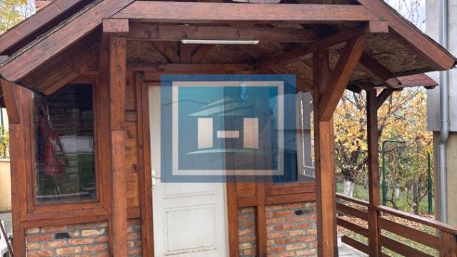 Kuća, Prodaja, 220m2, Djurdjevo brdo, Gradska lokacija, Jagodina