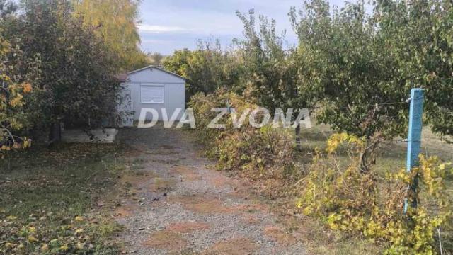 Kuća, Trosoban, Prodaja, 56m2, Novi Bečej