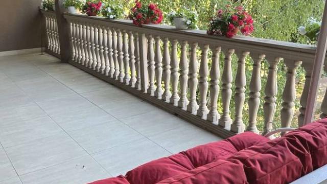 Kuća, četvorosoban, Prodaja, 395m2, Klenačka