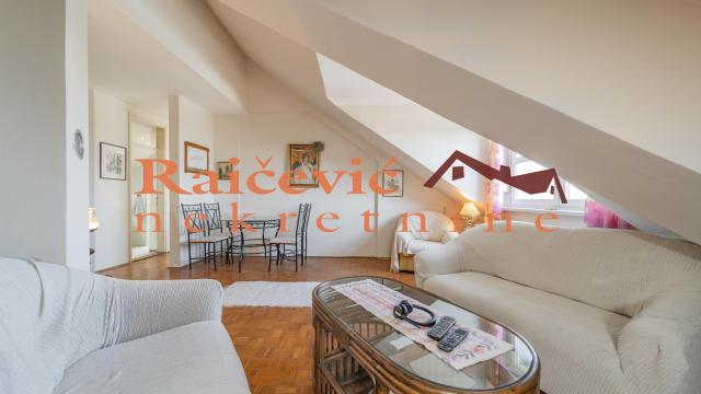 Stan, četvorosoban, Prodaja, 63m2, Bežanijska kosa 1, Novi Beograd, Ljubinke Bobic