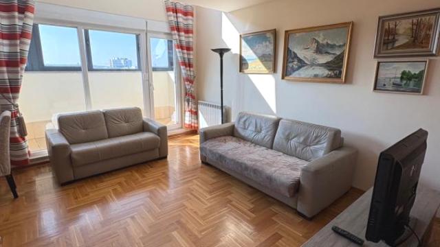 Stan, četvorosoban, Izdavanje, 120m2, Trošarina, Voždovac, Vojvode Stepe