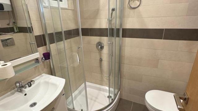 Stan, četvorosoban, Izdavanje, 120m2, Trošarina, Voždovac, Vojvode Stepe