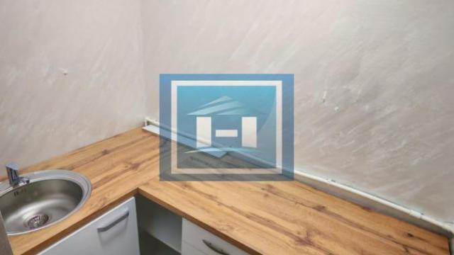 Poslovni prostor, Izdavanje, 22m2, Centar, Gradska lokacija, Paraćin