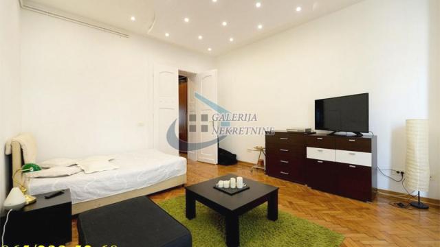 Stan, Trosoban, Prodaja, 86m2, Krunska, Vračar, Resavska