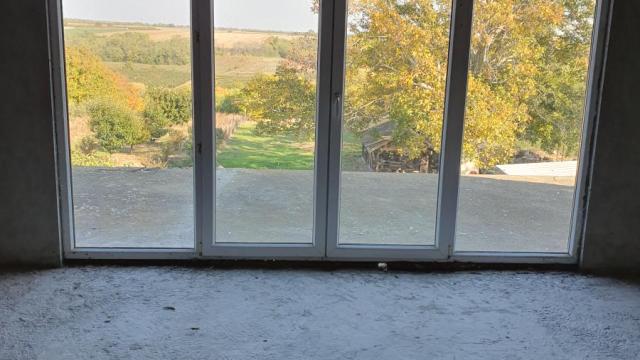 Kuća, četvorosoban, Prodaja, 123m2, Irig