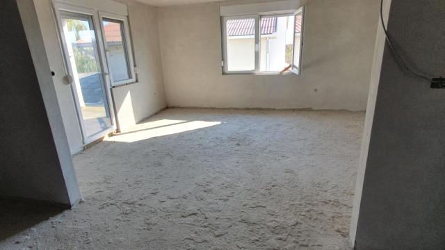 Kuća, četvorosoban, Prodaja, 123m2, Irig