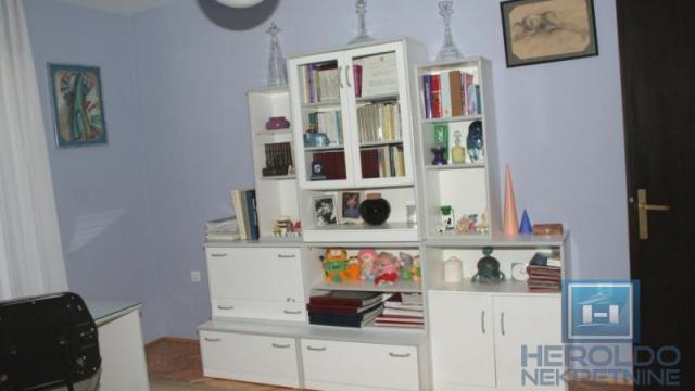 Kuća, Izdavanje, 492m2, Paraćin