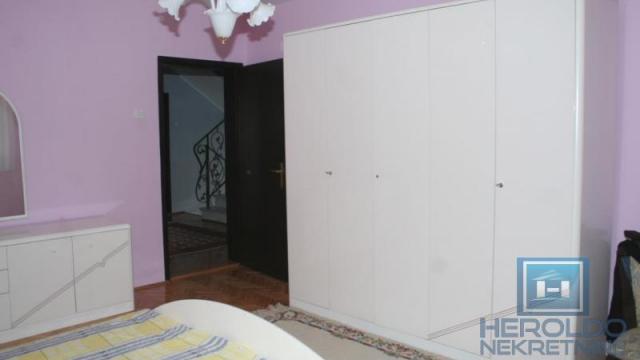 Kuća, Izdavanje, 492m2, Paraćin