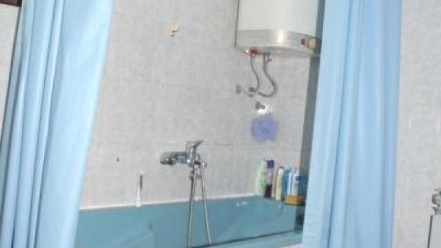 Kuća, Izdavanje, 492m2, Paraćin