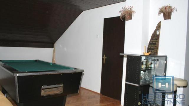 Kuća, Izdavanje, 492m2, Paraćin