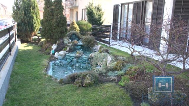 Kuća, Izdavanje, 492m2, Paraćin