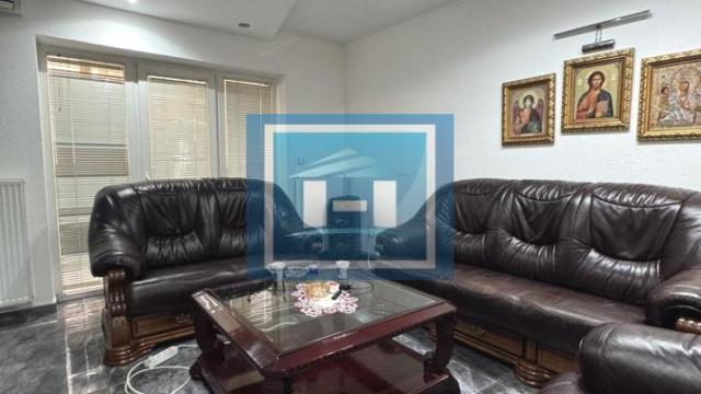 Stan, Trosoban, Prodaja, 82m2, Paraćin