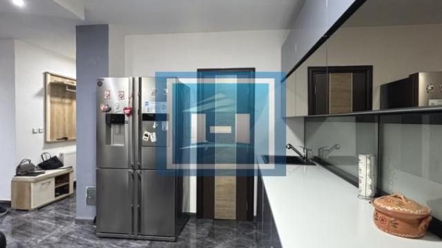 Stan, Trosoban, Prodaja, 82m2, Paraćin