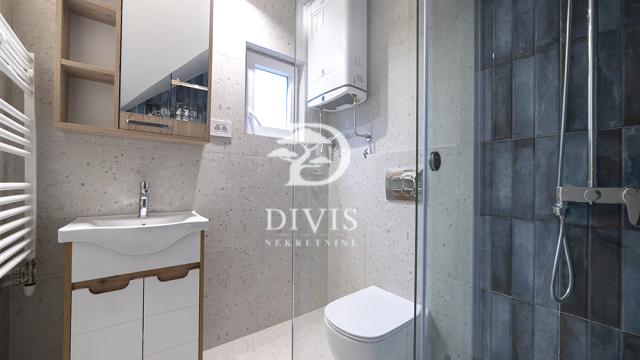 Stan, četvorosoban, Prodaja, 131m2, Kraljice Natalije