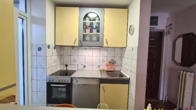 Stan, Dvosoban, Prodaja, 59m2, Cerak vinogradi, Čukarica, Breza