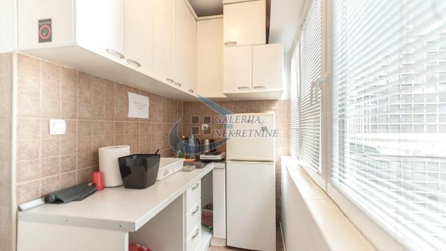 Stan, Dvoiposoban, Izdavanje, 68m2, Dom omladine, Stari grad, Makedonska