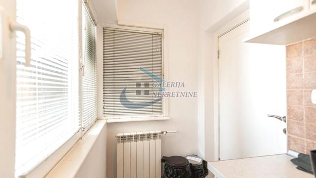 Stan, Dvoiposoban, Izdavanje, 68m2, Dom omladine, Stari grad, Makedonska