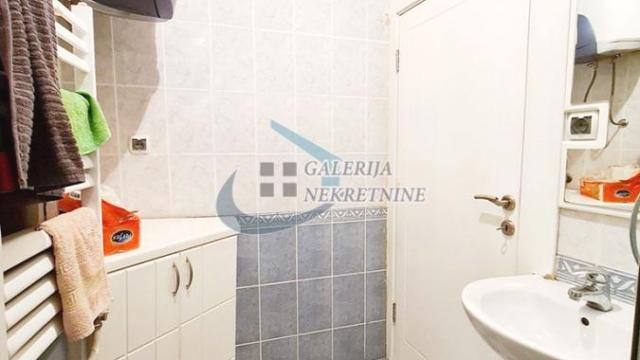 Stan, Dvoiposoban, Izdavanje, 68m2, Dom omladine, Stari grad, Makedonska