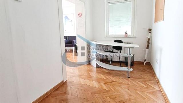 Stan, Dvoiposoban, Izdavanje, 68m2, Dom omladine, Stari grad, Makedonska